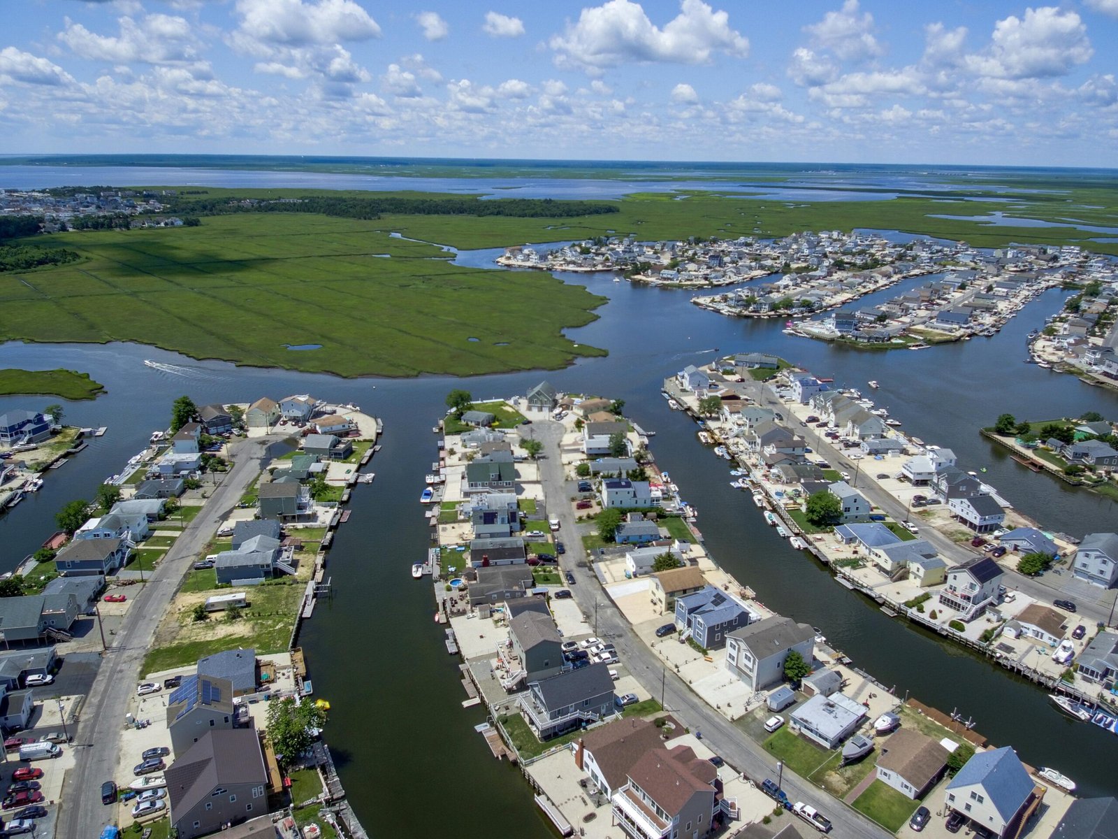 A view of central New Jersey on a sunny day - Express Capital Financing